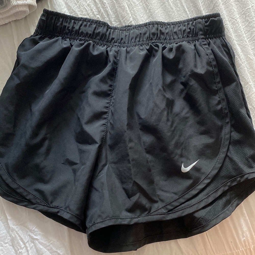 Womens nike running shorts Xs in black